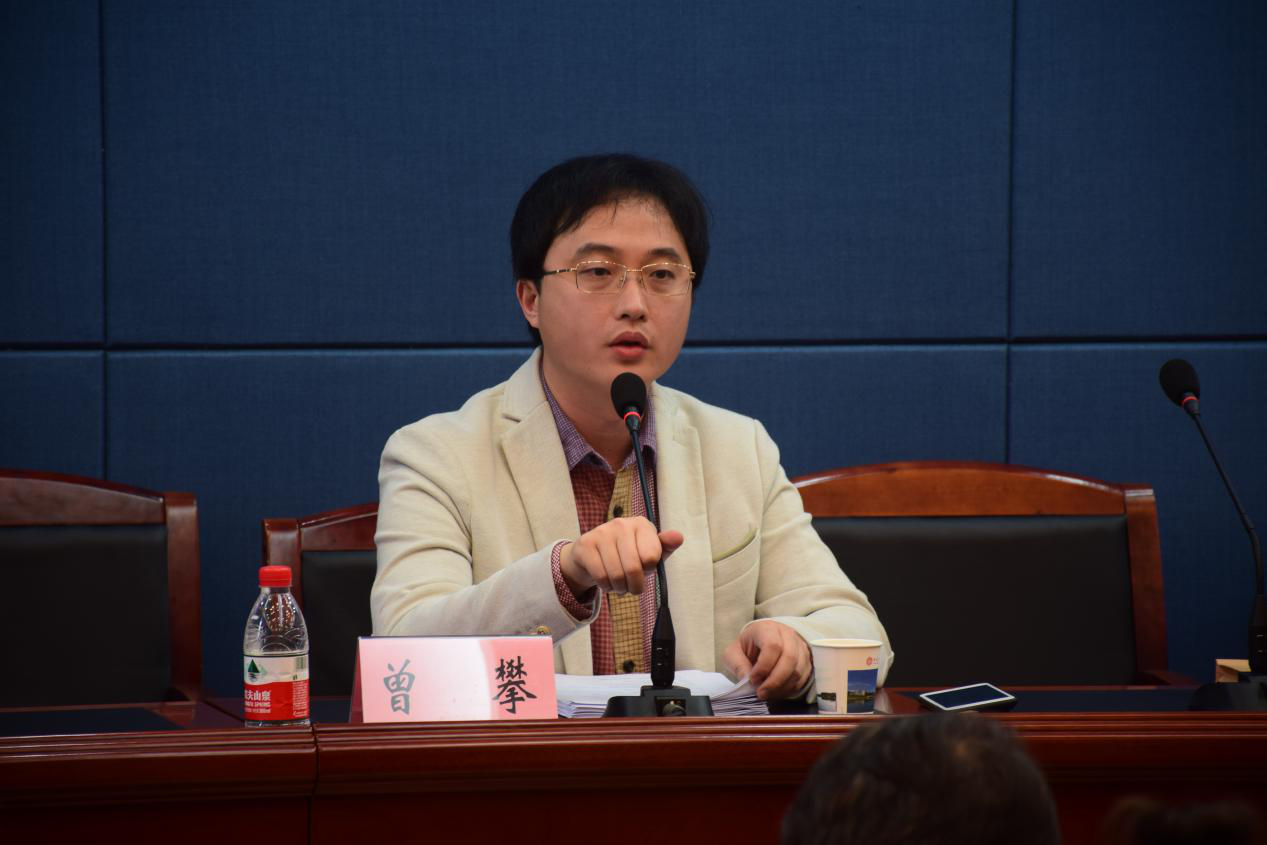 《南方文坛》编辑部主任曾攀教授来我院讲学 -中南大学文学与新闻传播